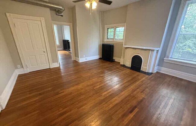 Primary Photo - 2215 Ohio Ave