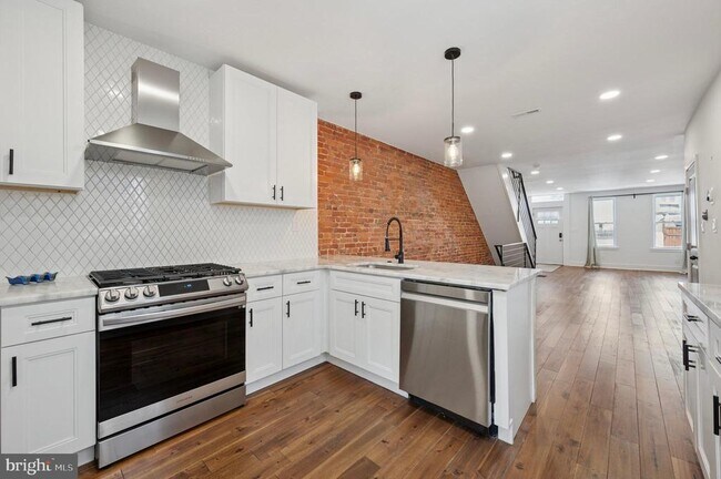 Building Photo - 2518 Carpenter St