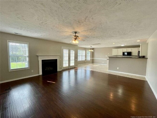 Building Photo - 193 Lochwood Dr