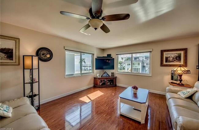 Building Photo - 3368 N Key Dr