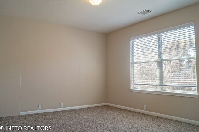 Building Photo - 2819 Foster Hill Dr