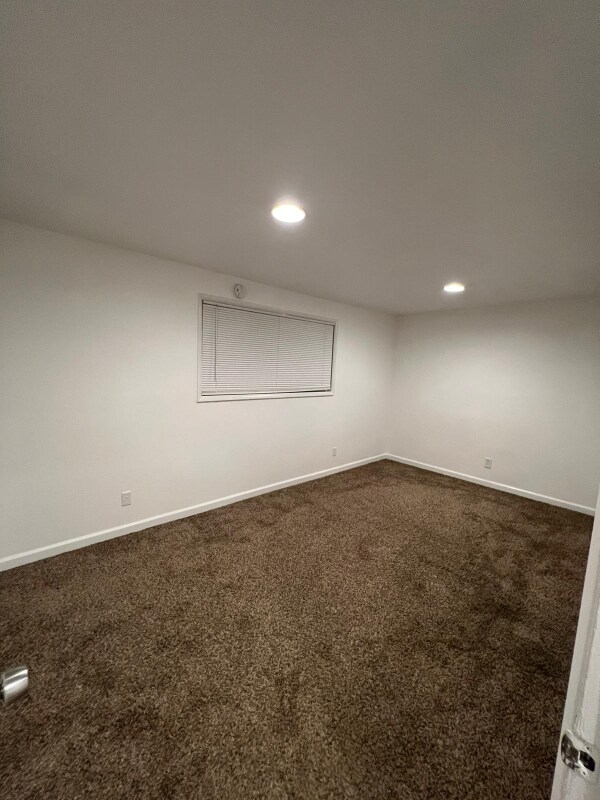 Building Photo - 2415-2417 E 20th St