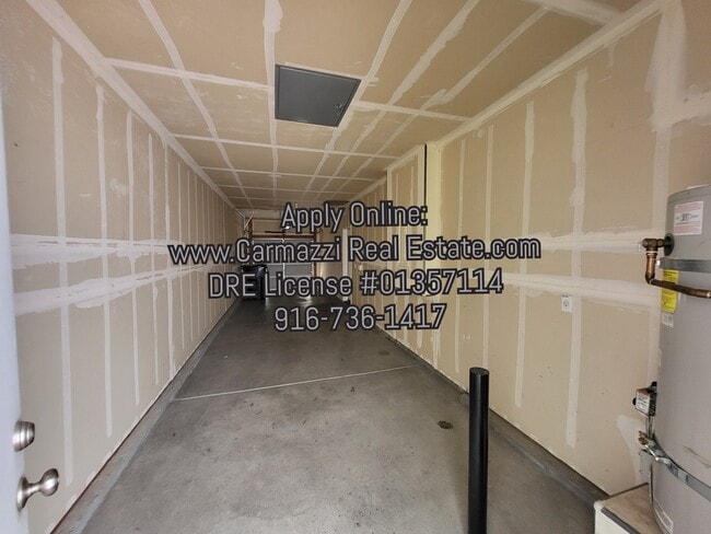 Building Photo - 3211 Tice Creek Way