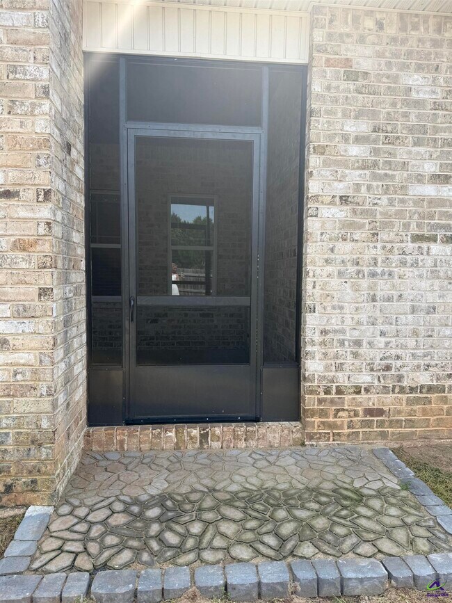 Building Photo - 221 Perth Ct