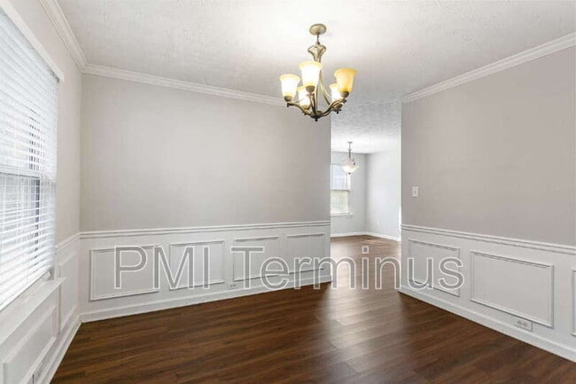 Building Photo - 1312 Telhurst Ct NW