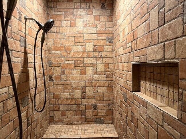 Building Photo - 217 Winchester Way