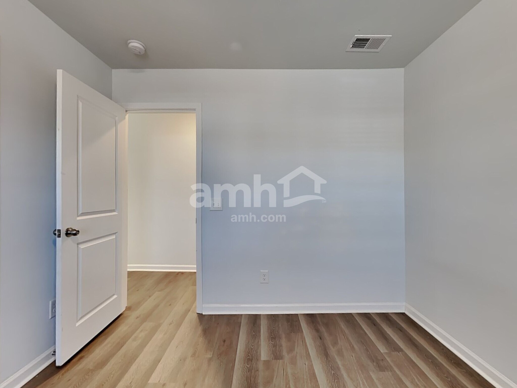 Building Photo - 139 Stagecoach Ave