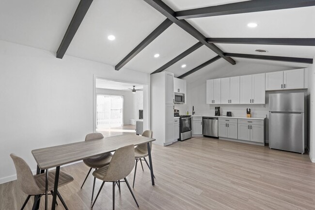 Building Photo - North Central Greater Harmony Hills Area