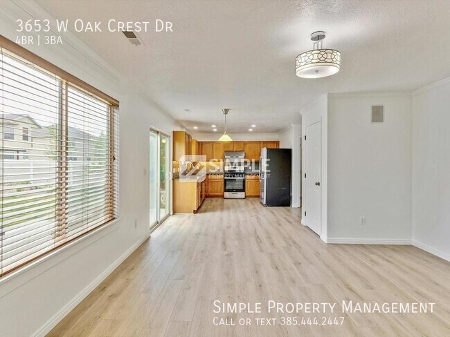 Building Photo - 3653 W Oak Crest Dr