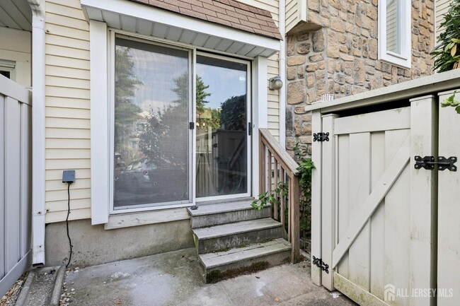 Building Photo - 1086 Schmidt Ln