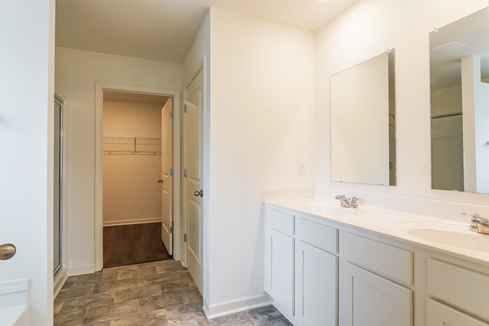 Building Photo - 5588 Timber Leaf Lp