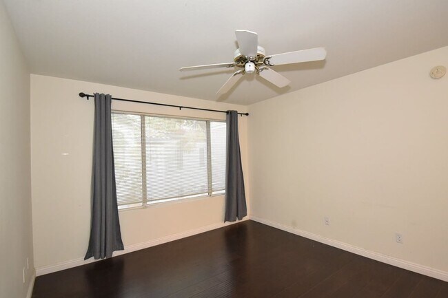 Building Photo - 3125 Casey Dr