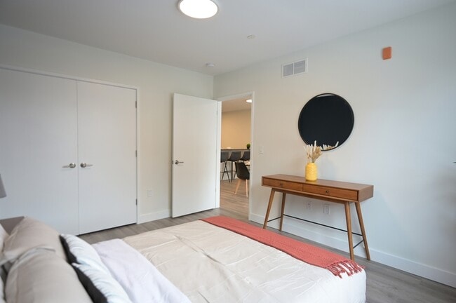 Building Photo - 416 Highland Ave