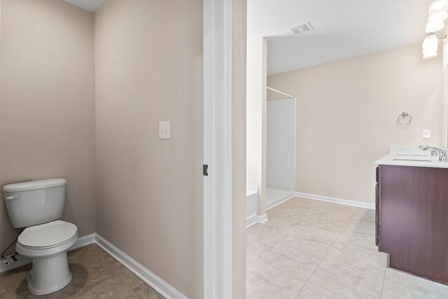 Building Photo - Mountain Ash home