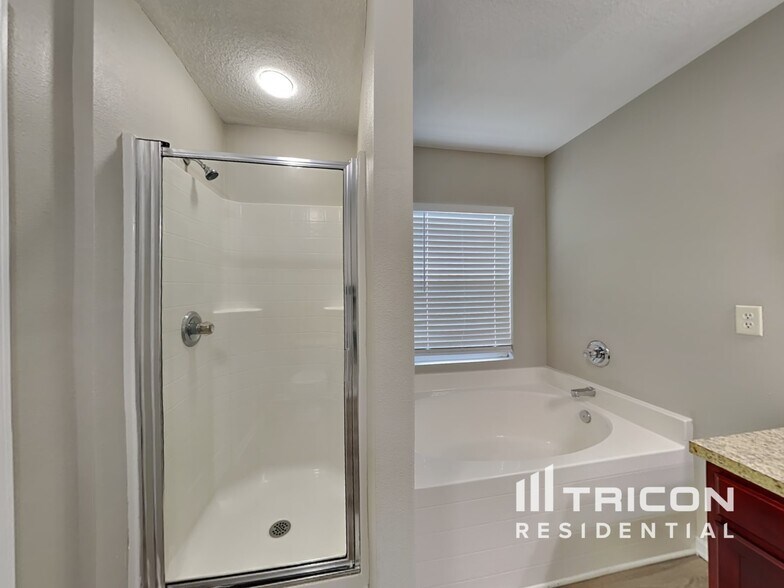Building Photo - 63 Marisco Way
