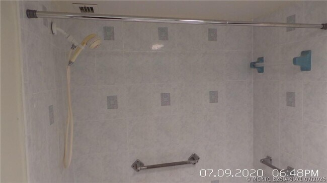 Building Photo - 2651 S Course Dr