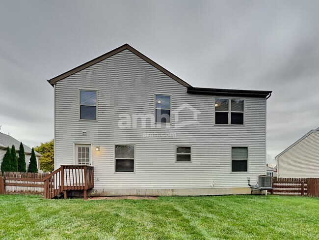 Building Photo - 42 Purple Finch Loop