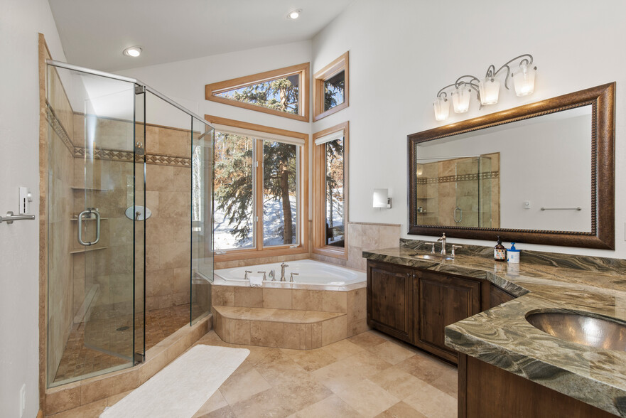 Building Photo - 3133 Mountain Ridge Ct