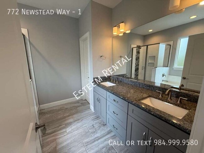 Building Photo - 772 Newstead Way