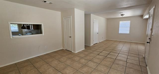 Building Photo - 7205 Merry Ln