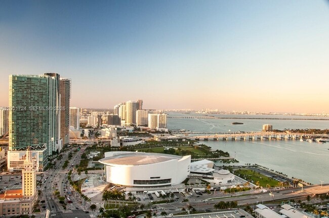 Building Photo - 244 Biscayne Blvd