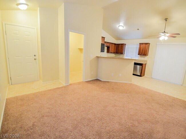 Building Photo - 3825 Gulliver St