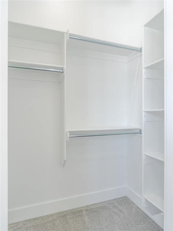 Building Photo - 311 Hedge Dr