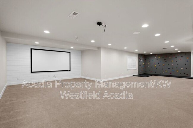 Building Photo - 1457 S Canyon View Dr