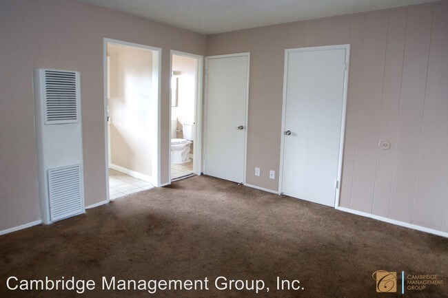 Building Photo - 2715 44th St