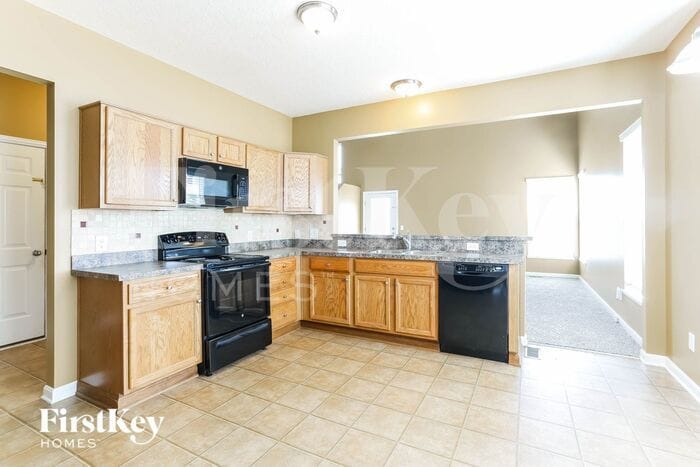 Building Photo - 5751 Aderholt Rd
