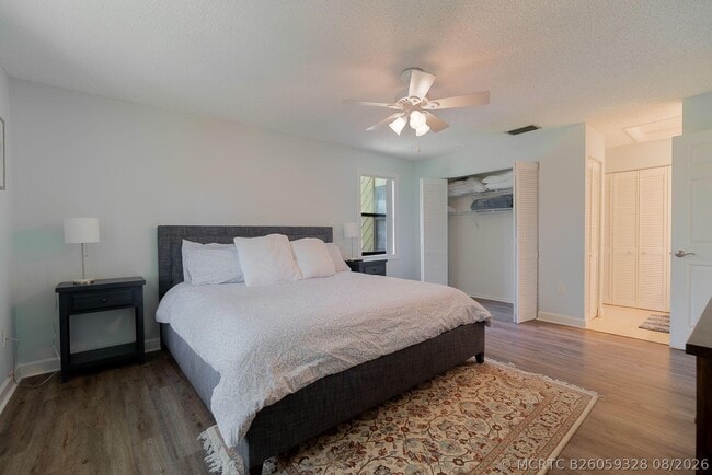 Building Photo - 13095 Belhaven Ct