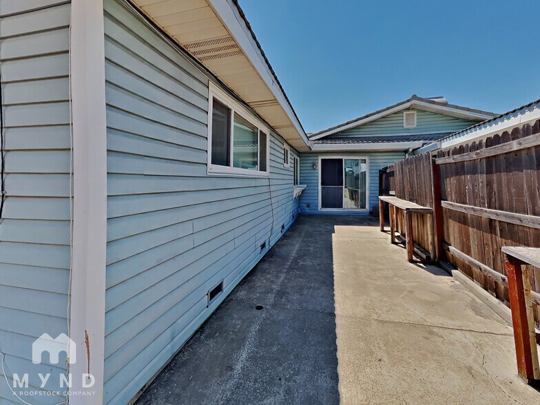 Building Photo - 6629 50th St