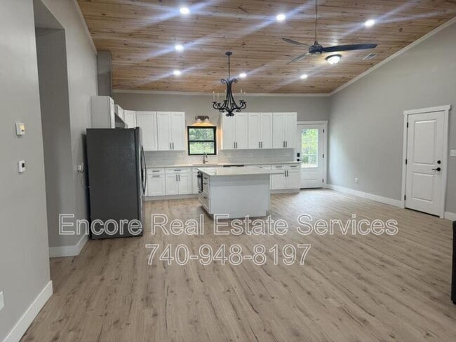 Building Photo - 4543 Stoney Hill Rd SE