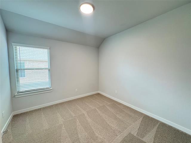 Building Photo - 320 Arcane St