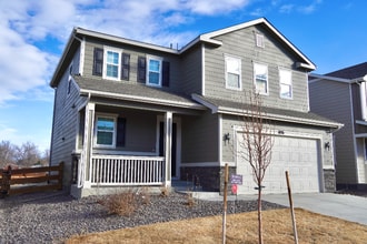 Building Photo - 7076 Preble Dr