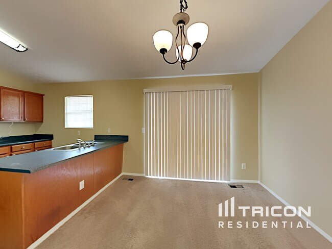 Building Photo - 2053 Stablewood Cove