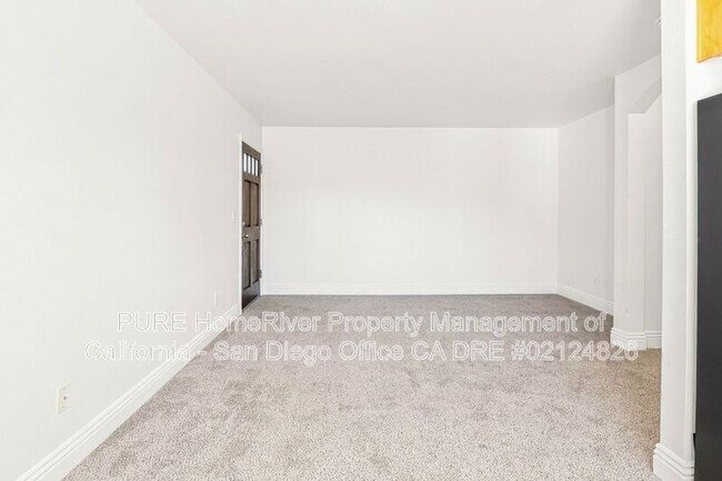 Building Photo - 1160 E Lexington Ave