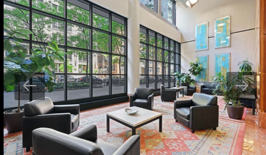 Building Photo - 211 E Ohio St