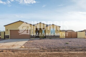 Building Photo - Beautiful Brand New Home with Block Wall