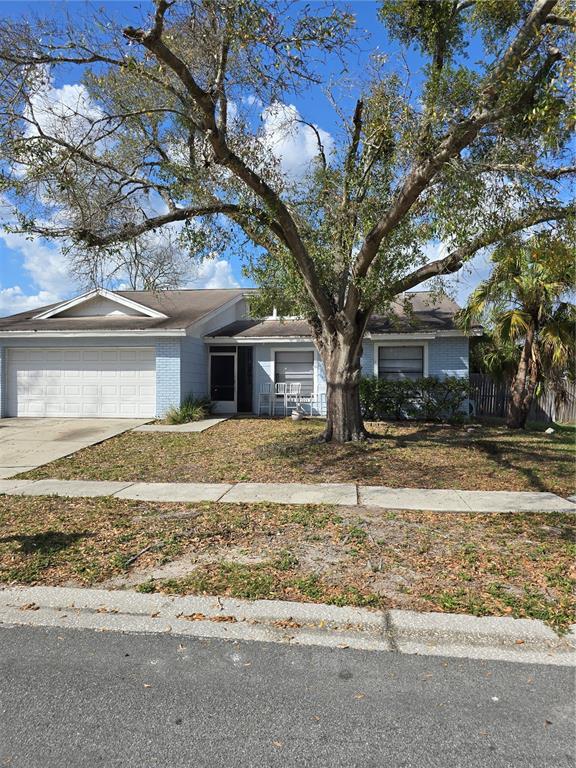 Building Photo - 710 Stillview Cir