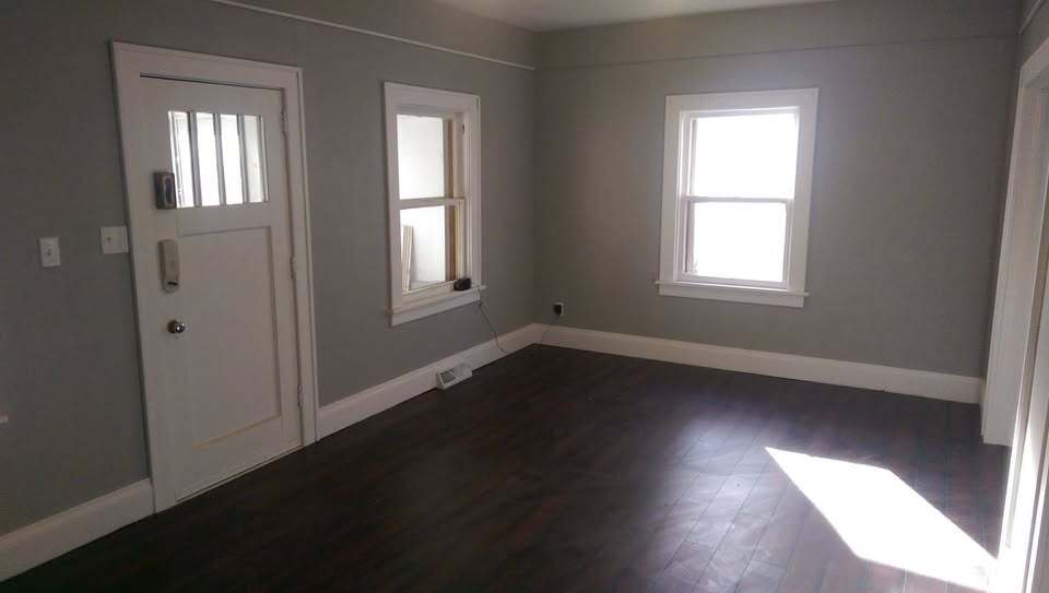 Building Photo - 115 N Covell Ave