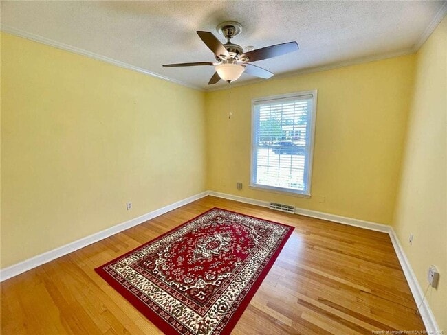 Building Photo - 2514 Dartmouth Dr
