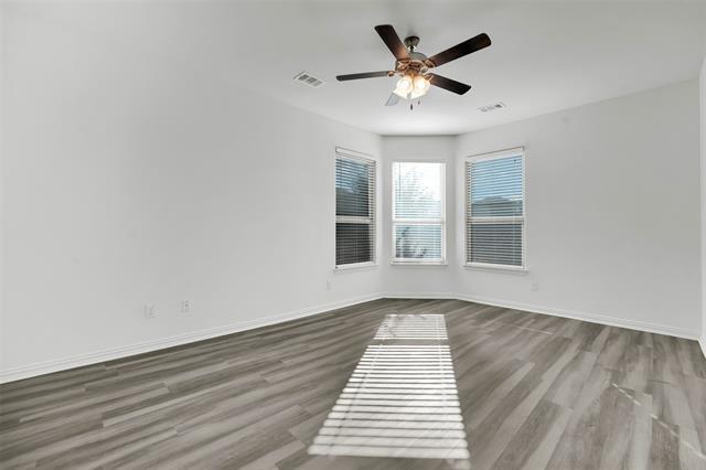 Building Photo - 309 Emerald Creek Dr