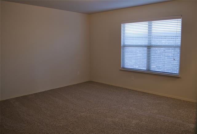 Building Photo - 3804 Oceanview Dr