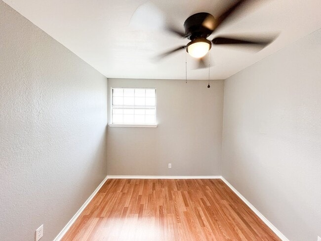 Building Photo - Available NOW!!!! This charming 2 story, 4...