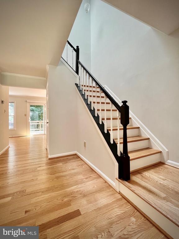 Building Photo - 10611 Pine Haven Terrace