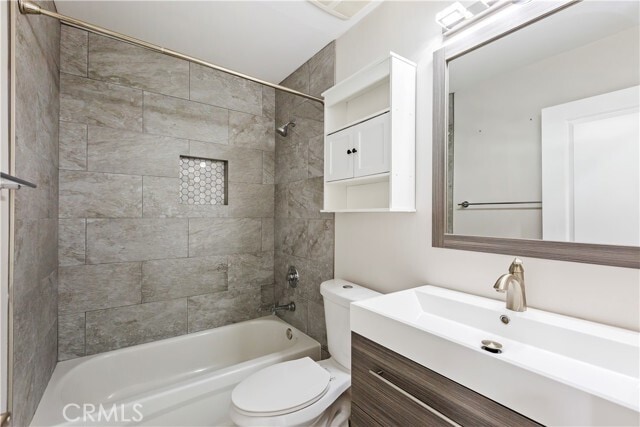 Building Photo - 13643 Frady Ave