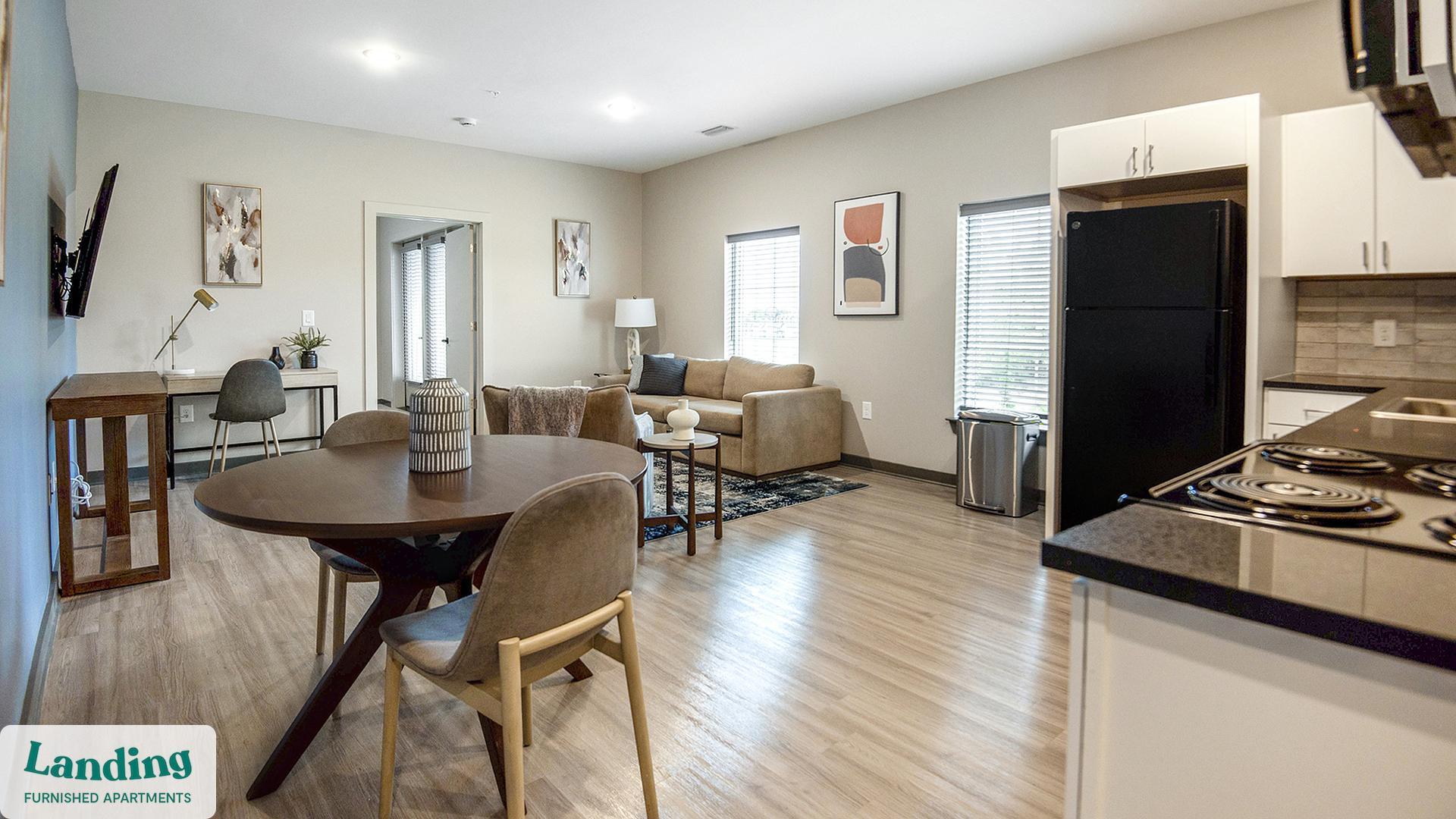 Building Photo - 645 N Front St