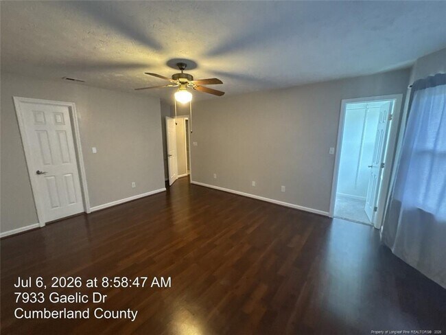 Building Photo - 7933 Gaelic Dr