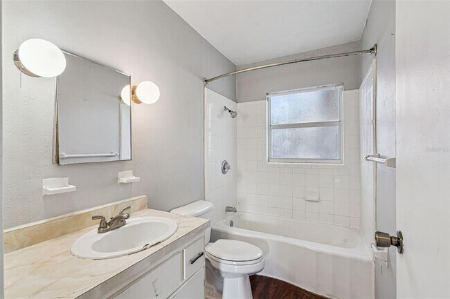 Building Photo - 420 Euclid Ave